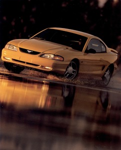 1994 Ford Mustang-21.jpg